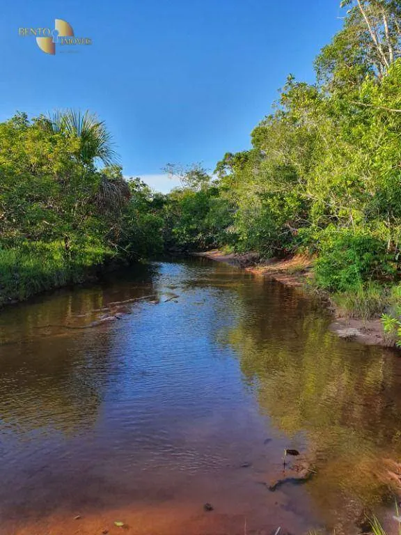 Fazenda à venda de 1.930 ha em Guiratinga, MT, Brasil