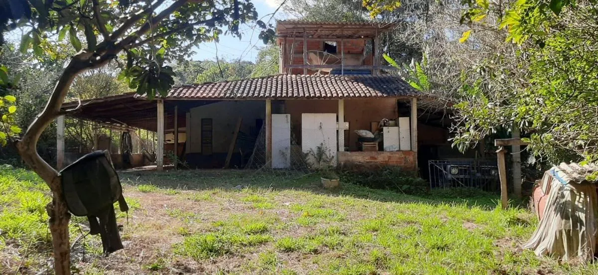 Sítio à venda de 4 ha em Sarapuí, SP, Brasil