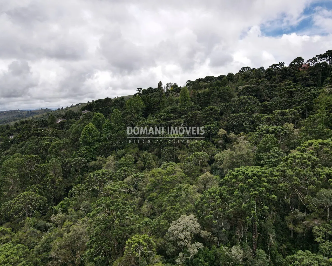 Plot for sale of 3,750 m² in Campos do Jordão, SP, Brazil