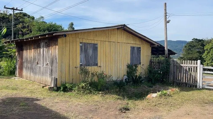 Chácara à venda de 4.800 m² em Santo Antônio da Patrulha, RS, Brasil