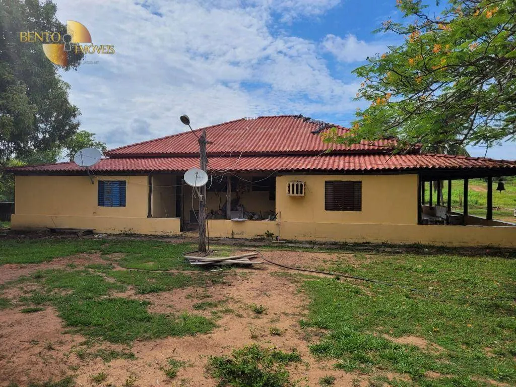 Fazenda à venda de 840 ha em Chapada dos Guimarães, MT, Brasil