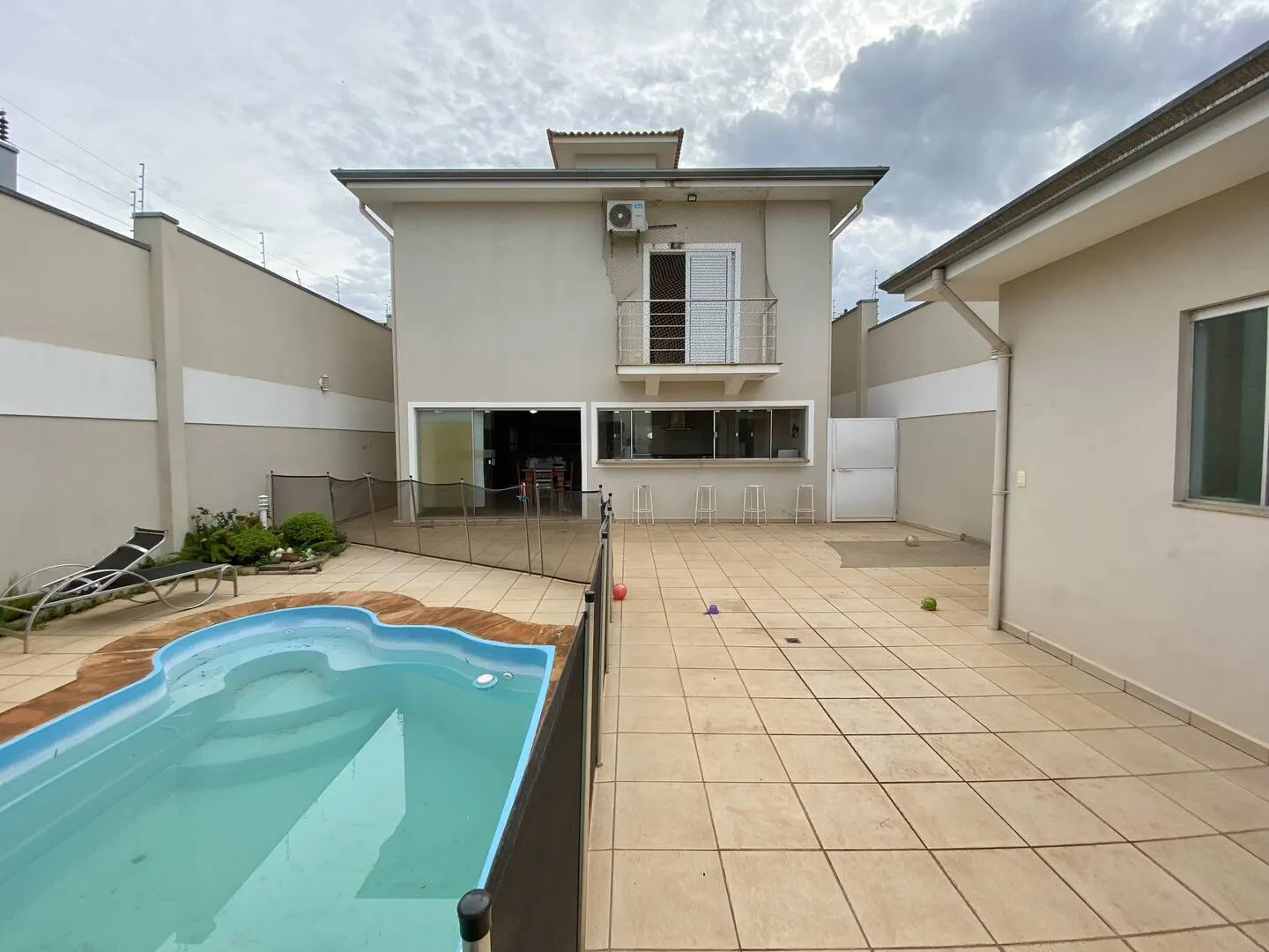 Casa à venda de 613 m² em Piraju, SP, Brasil