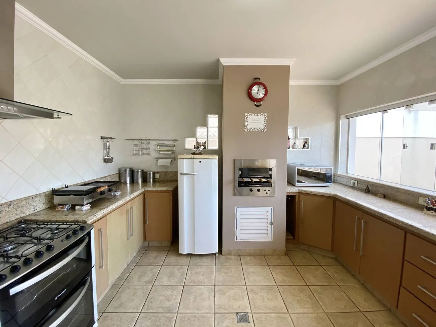Casa à venda de 613 m² em Piraju, SP, Brasil
