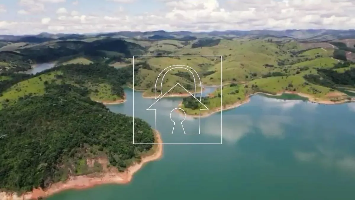 Fazenda à venda de 130 ha em Santa Branca, SP, Brasil