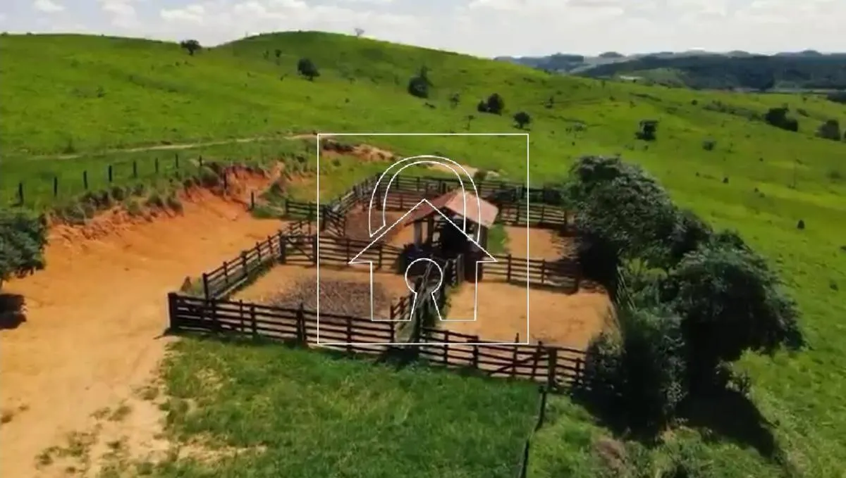 Fazenda à venda de 130 ha em Santa Branca, SP, Brasil
