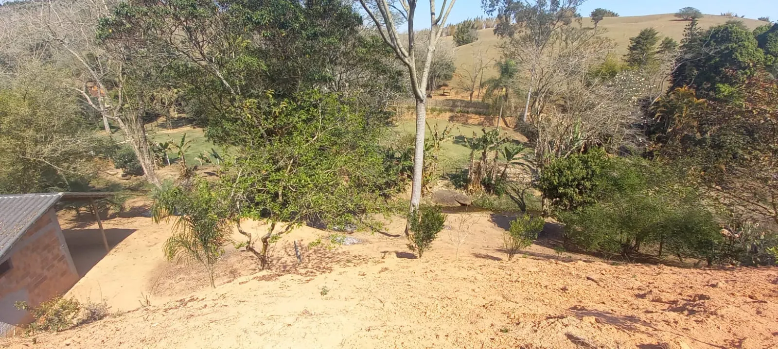 Terreno à venda de 4.200 m² em Paraibuna, SP, Brasil