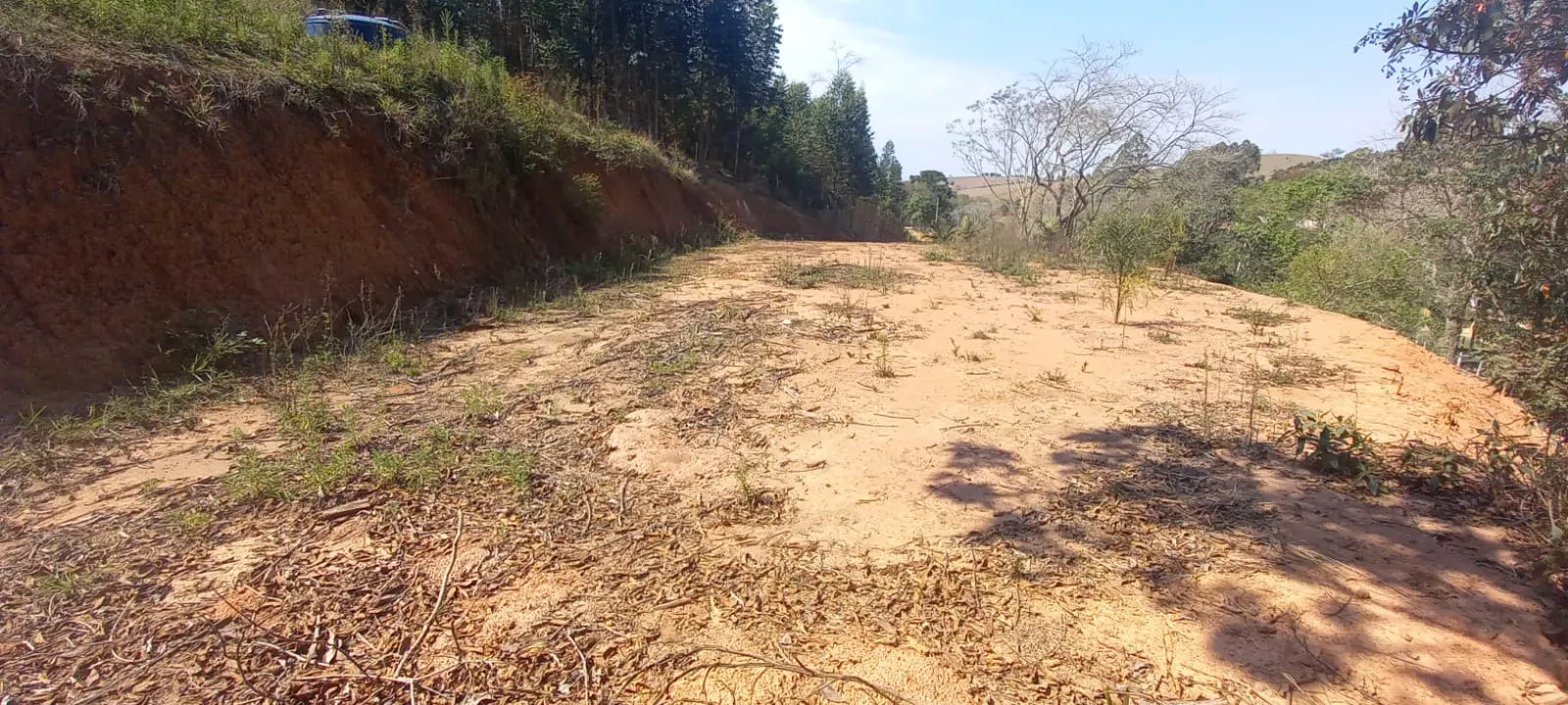 Terreno à venda de 4.200 m² em Paraibuna, SP, Brasil