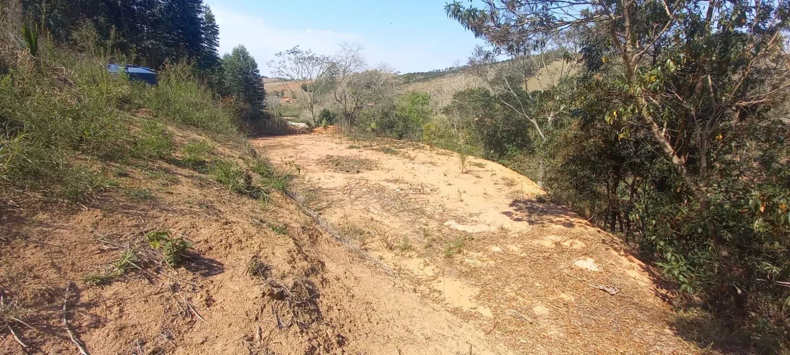 Terreno à venda de 4.200 m² em Paraibuna, SP, Brasil