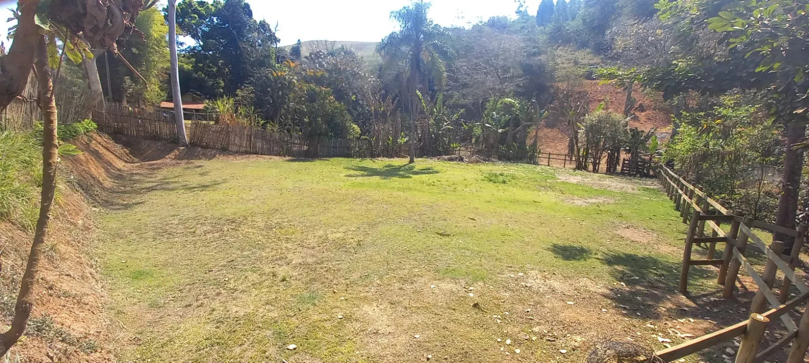 Terreno à venda de 4.200 m² em Paraibuna, SP, Brasil