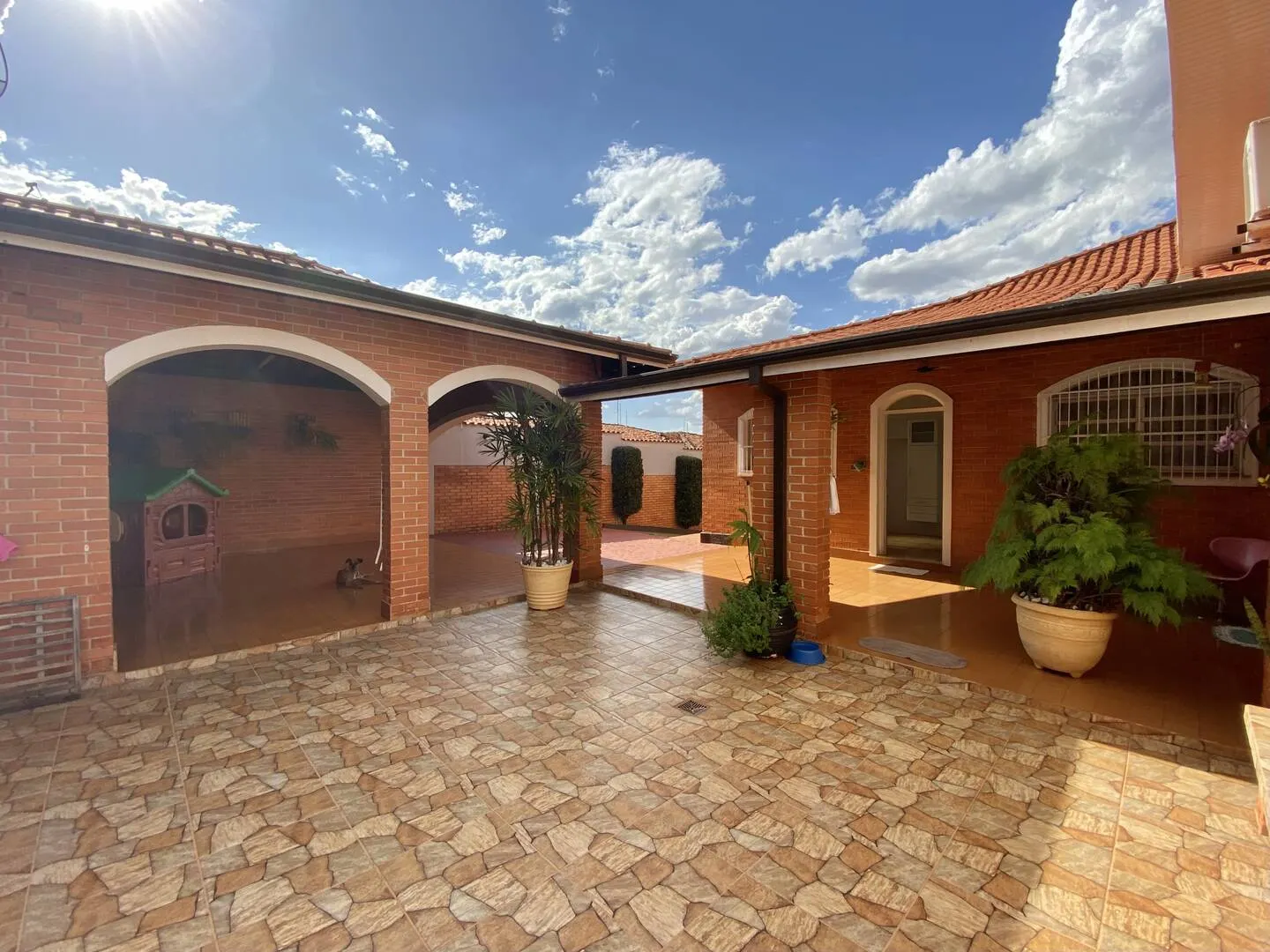 Casa à venda de 840 m² em Piraju, SP, Brasil