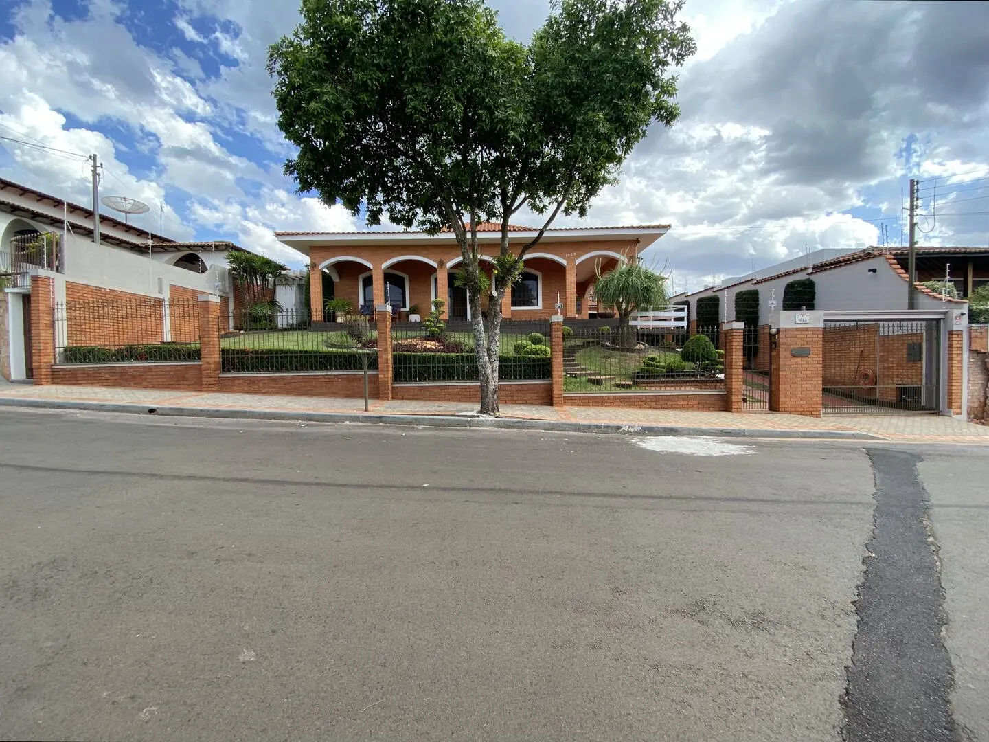 Casa à venda de 840 m² em Piraju, SP, Brasil