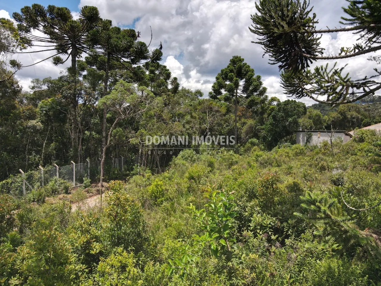 Plot for sale of 1,010 m² in Campos do Jordão, SP, Brazil