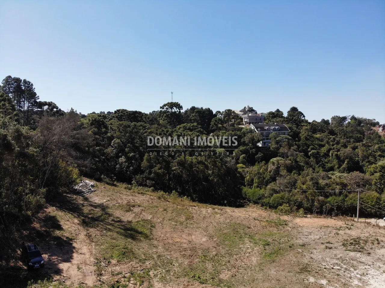 Terreno à venda de 9.600 m² em Campos do Jordão, SP, Brasil