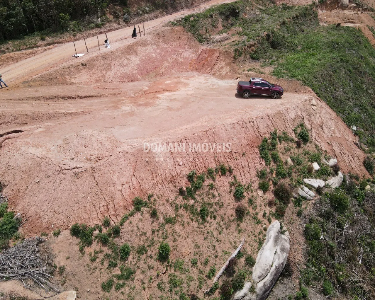 Terreno à venda de 2.430 m² em Campos do Jordão, SP, Brasil