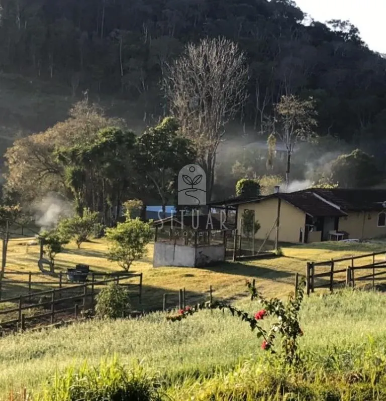 Sítio à venda de 6 ha em Juquitiba, SP, Brasil