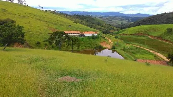 Sítio à venda de 73 ha em Lagoinha, SP, Brasil