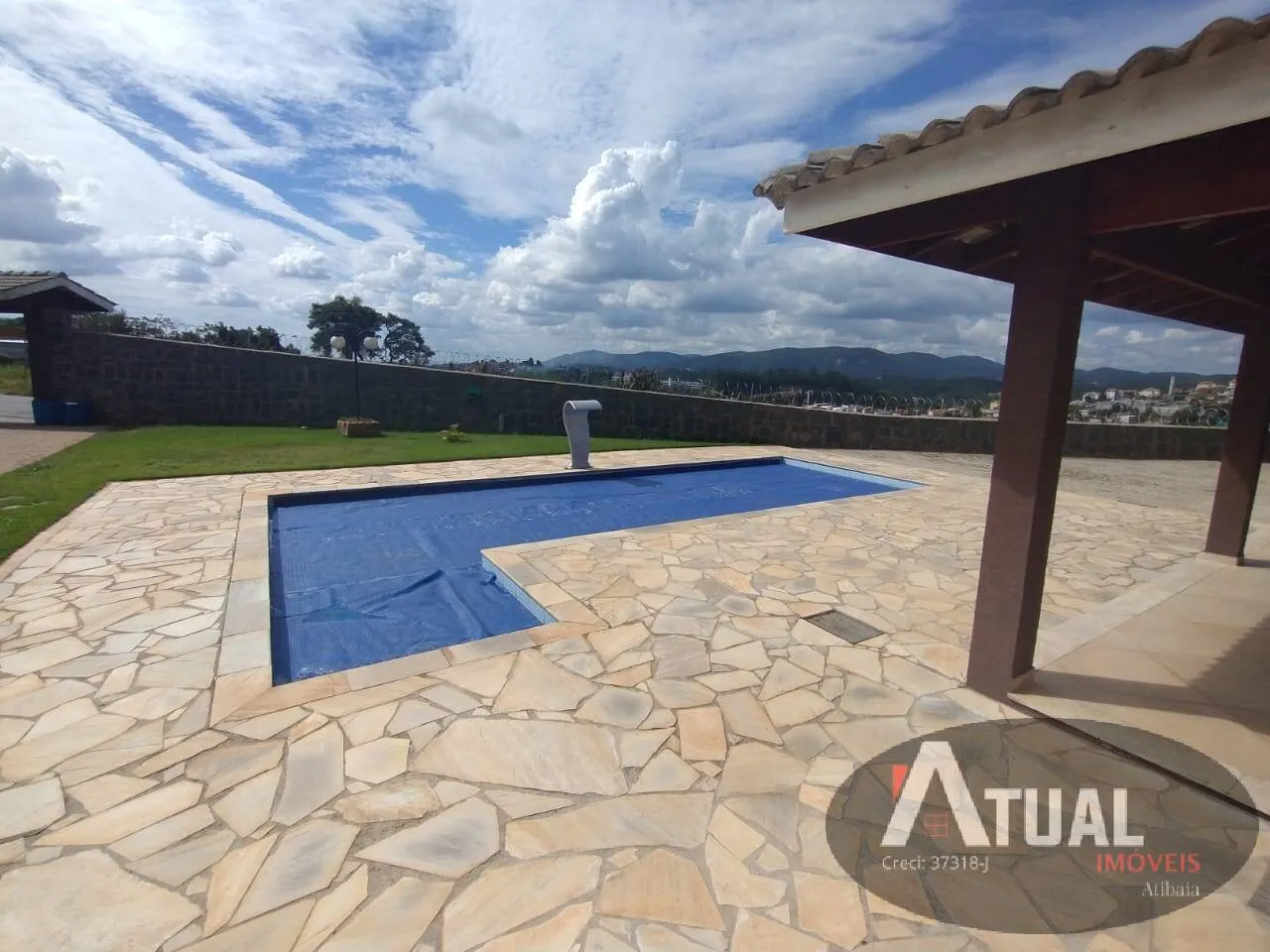 House for sale of 730 m² in Mairiporã, SP, Brazil