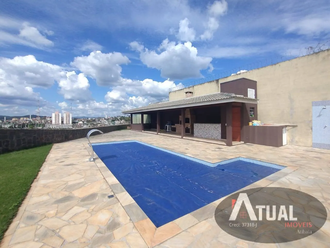 House for sale of 730 m² in Mairiporã, SP, Brazil