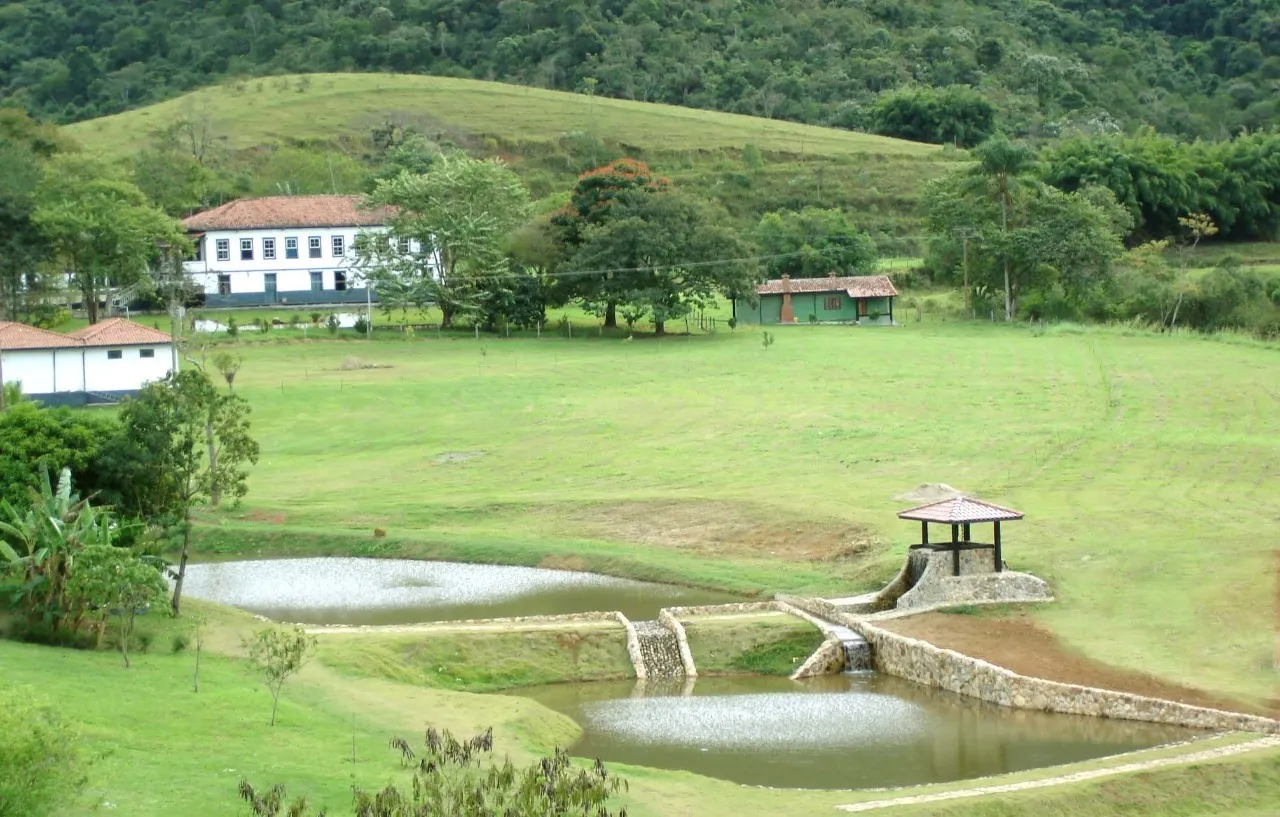 Sítio à venda de 64 ha em Piquete, SP, Brasil