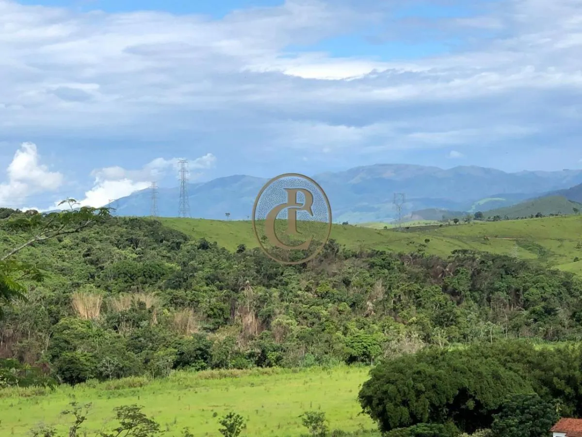 Fazenda à venda de 6.000 ha em Cachoeira Paulista, SP, Brasil