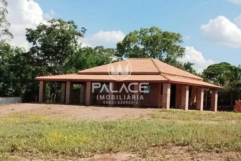 Chácara à venda de 5.000 m² em São Pedro, SP, Brasil