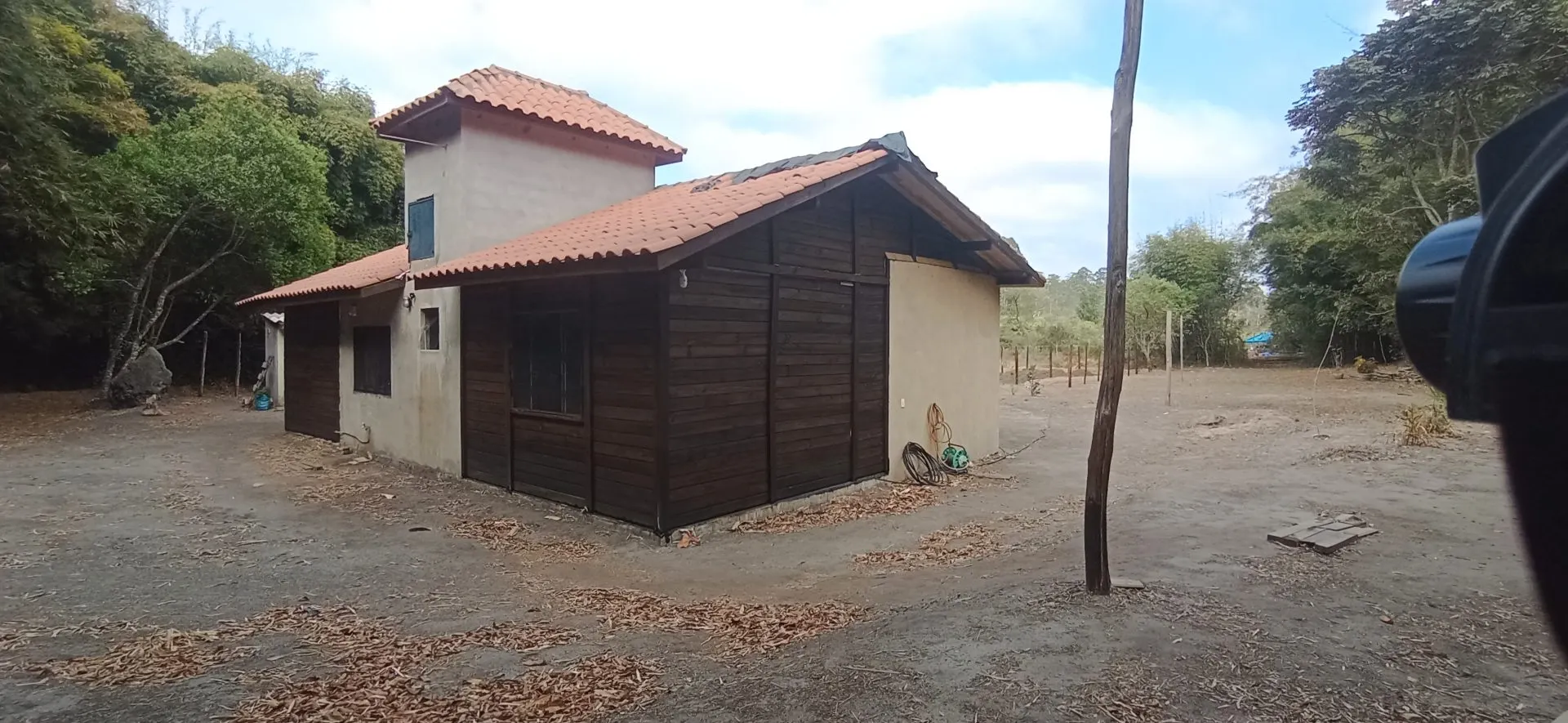 Small farm for sale of 6 acres in Desterro de Entre Rios, MG, Brazil