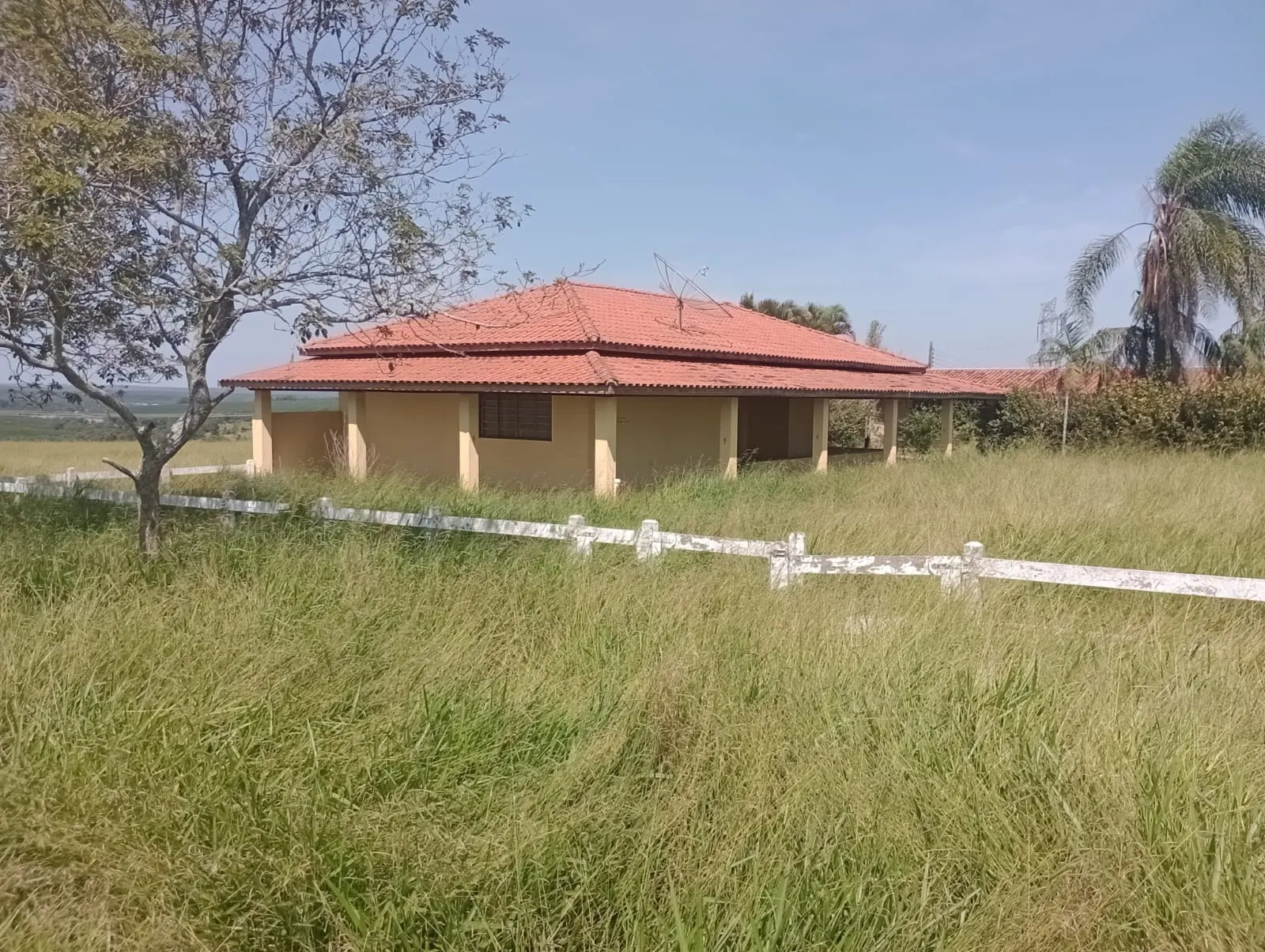 Fazenda à venda de 247 ha em Botucatu, SP, Brasil