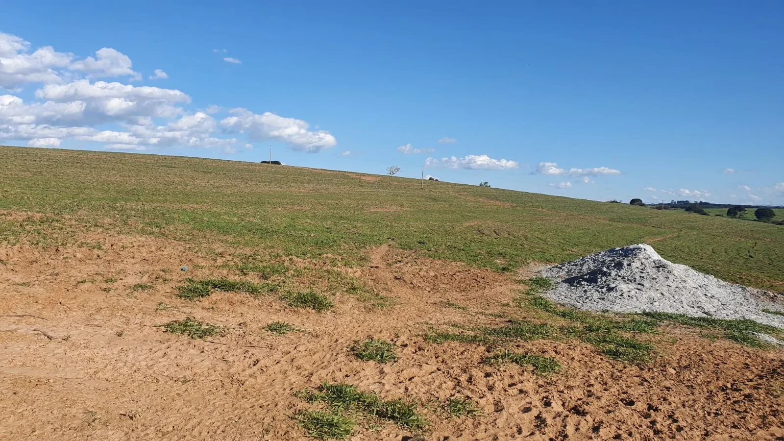 Fazenda à venda de 247 ha em Botucatu, SP, Brasil