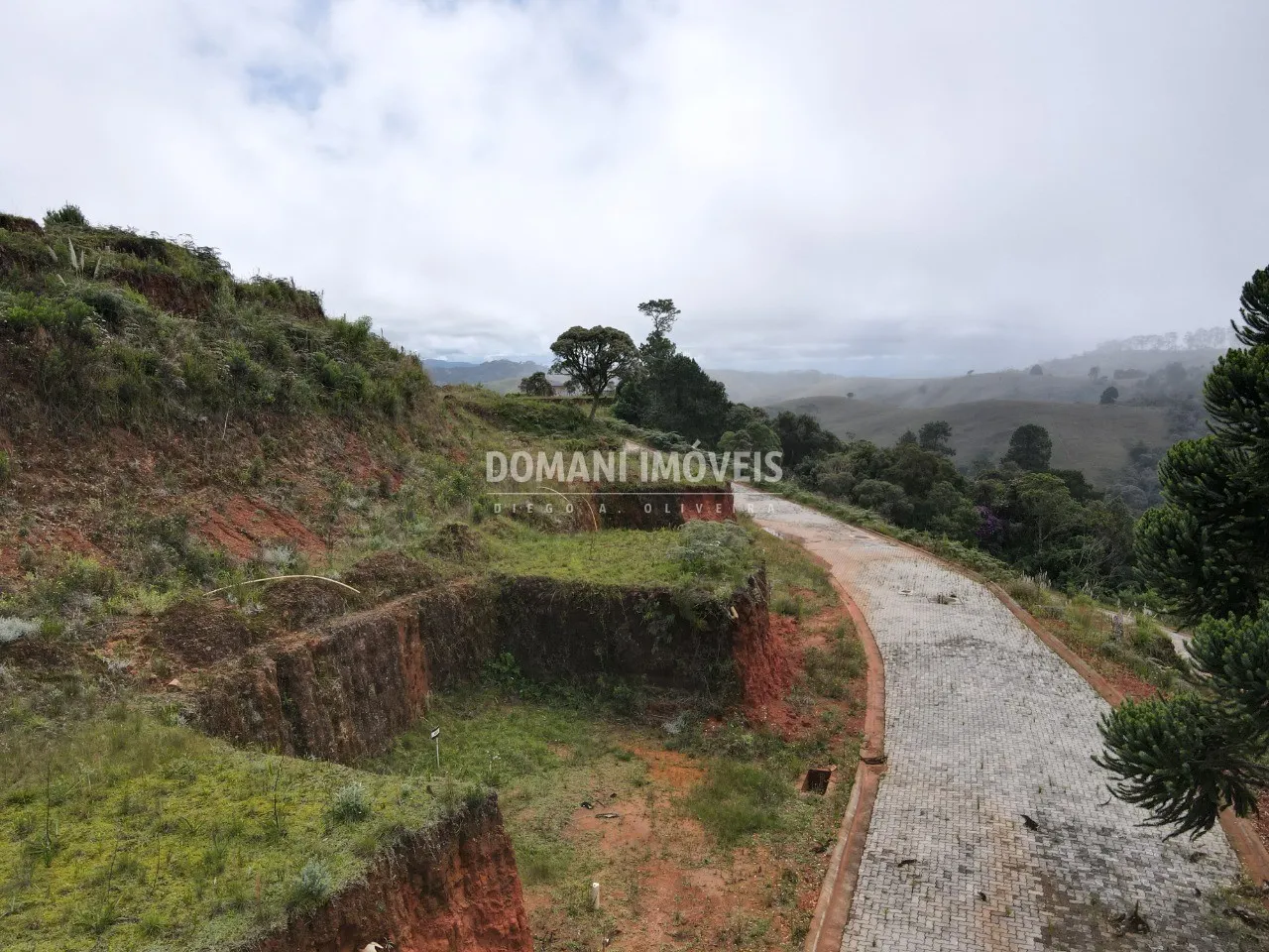 Terreno à venda de 380 m² em Campos do Jordão, SP, Brasil