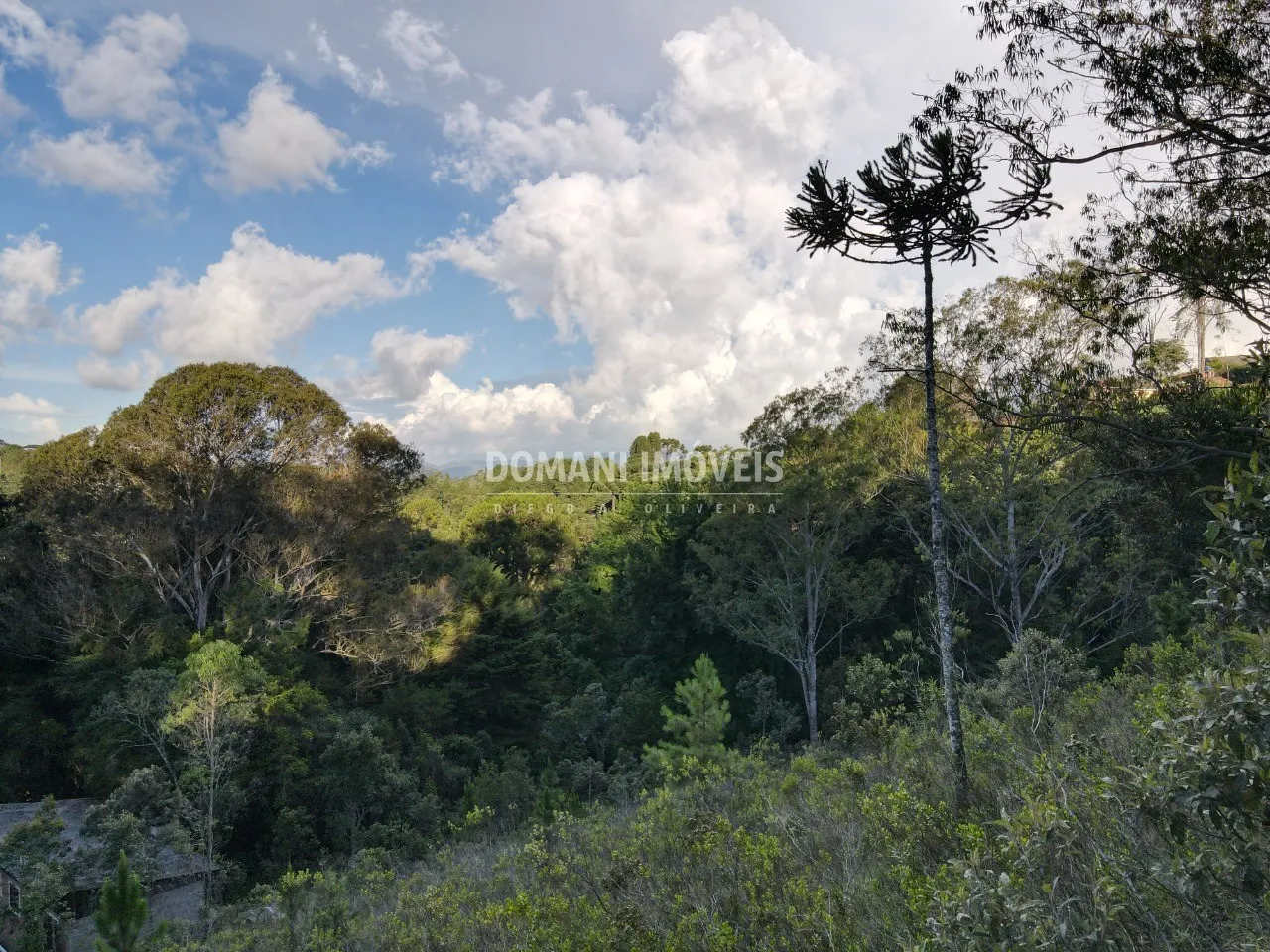 Plot for sale of 3,590 m² in Campos do Jordão, SP, Brazil