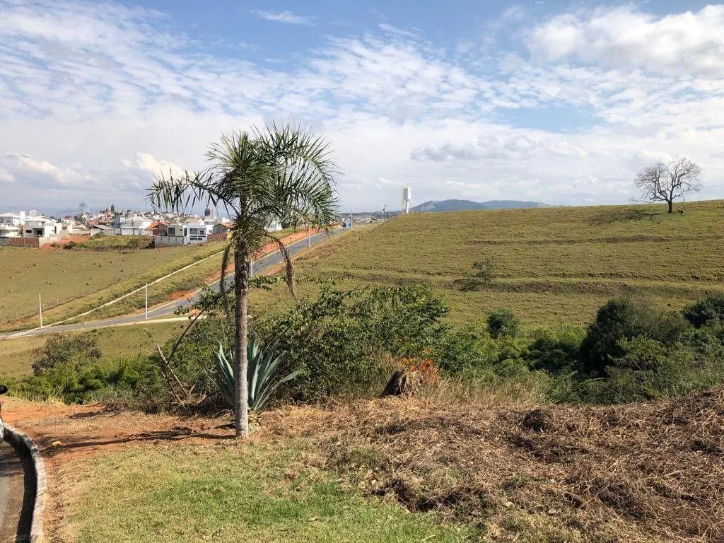 Plot for sale of 2,187 m² in Pouso Alegre, MG, Brazil