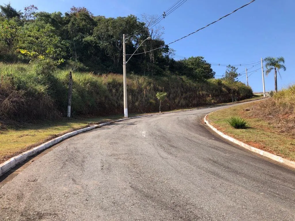 Plot for sale of 2,187 m² in Pouso Alegre, MG, Brazil