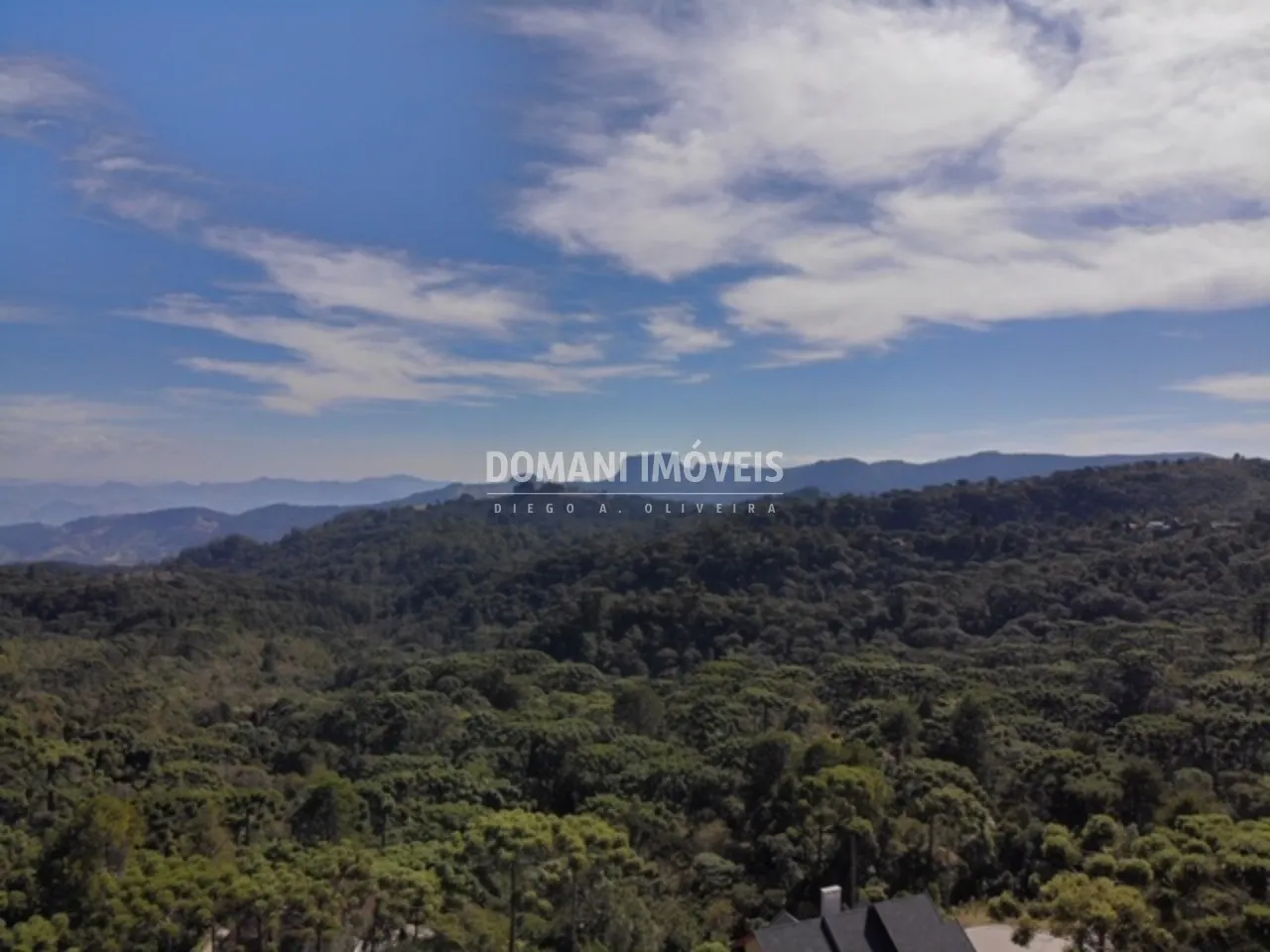 Terreno à venda de 1.320 m² em Campos do Jordão, SP, Brasil