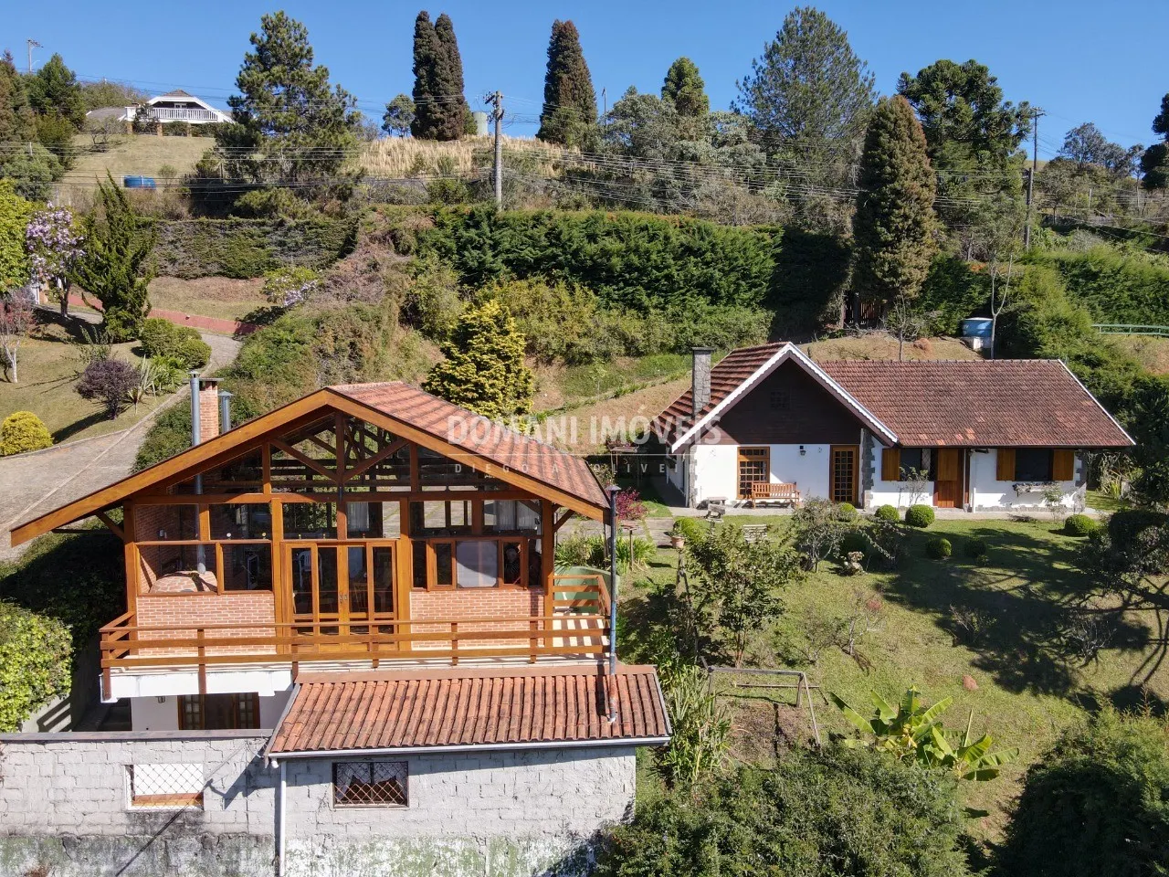 Casa à venda de 1.210 m² em Campos do Jordão, SP, Brasil