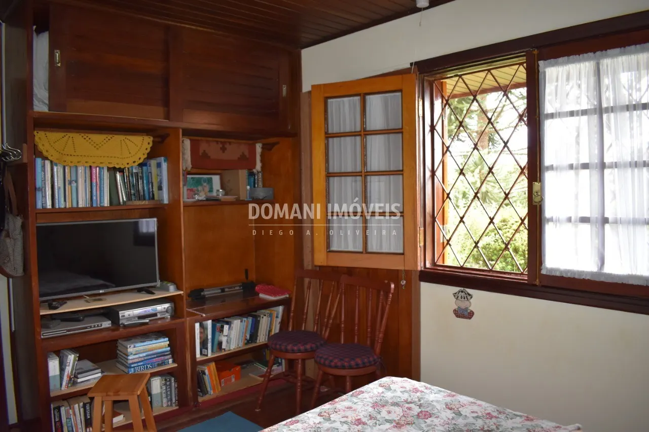 Casa à venda de 1.210 m² em Campos do Jordão, SP, Brasil