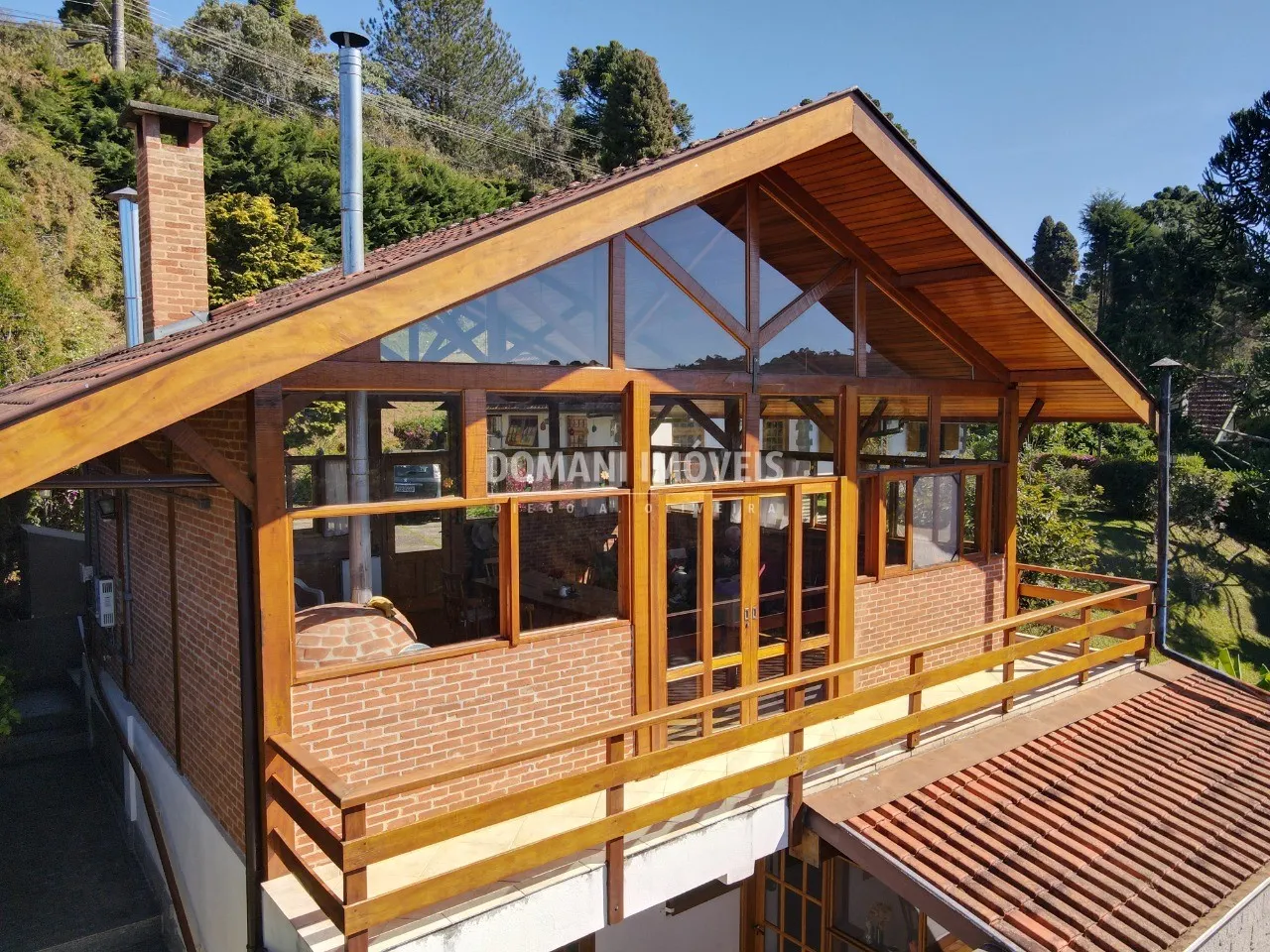 Casa à venda de 1.210 m² em Campos do Jordão, SP, Brasil