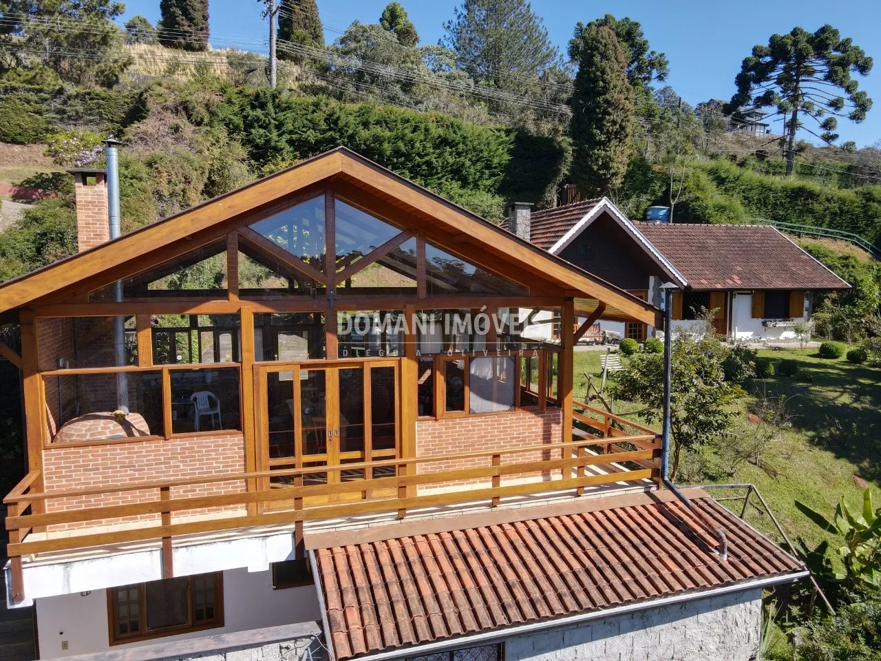 Casa à venda de 1.210 m² em Campos do Jordão, SP, Brasil
