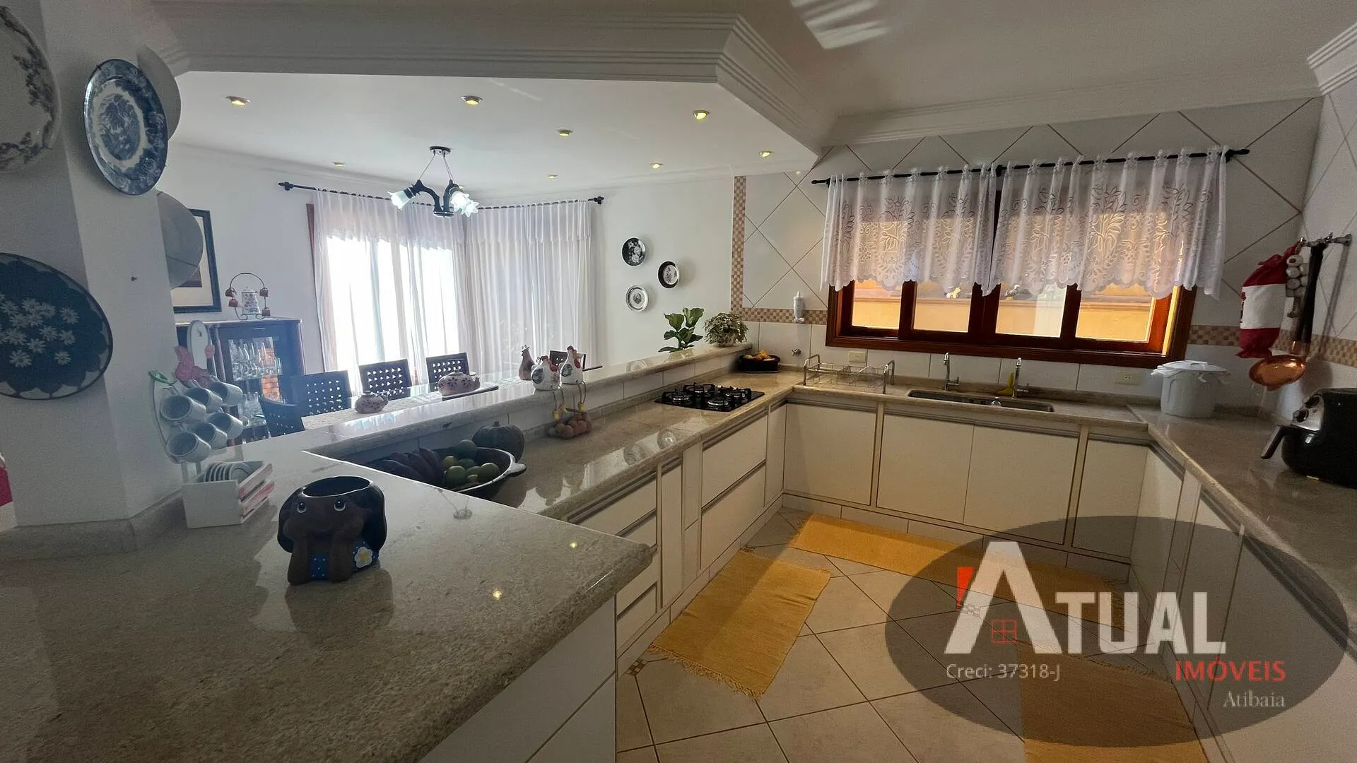 Casa à venda de 976 m² em Bom Jesus dos Perdões, SP, Brasil