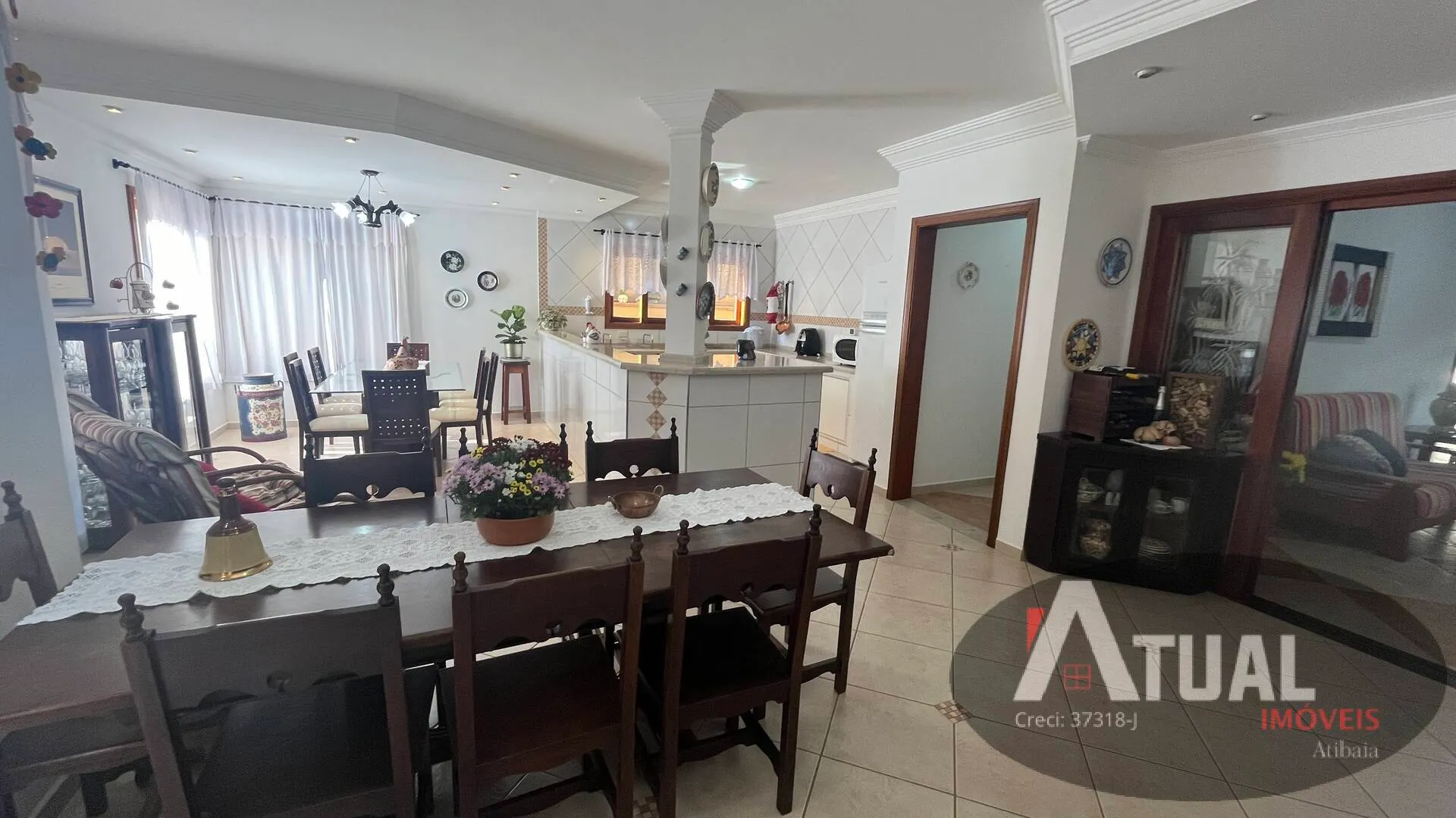 Casa à venda de 976 m² em Bom Jesus dos Perdões, SP, Brasil