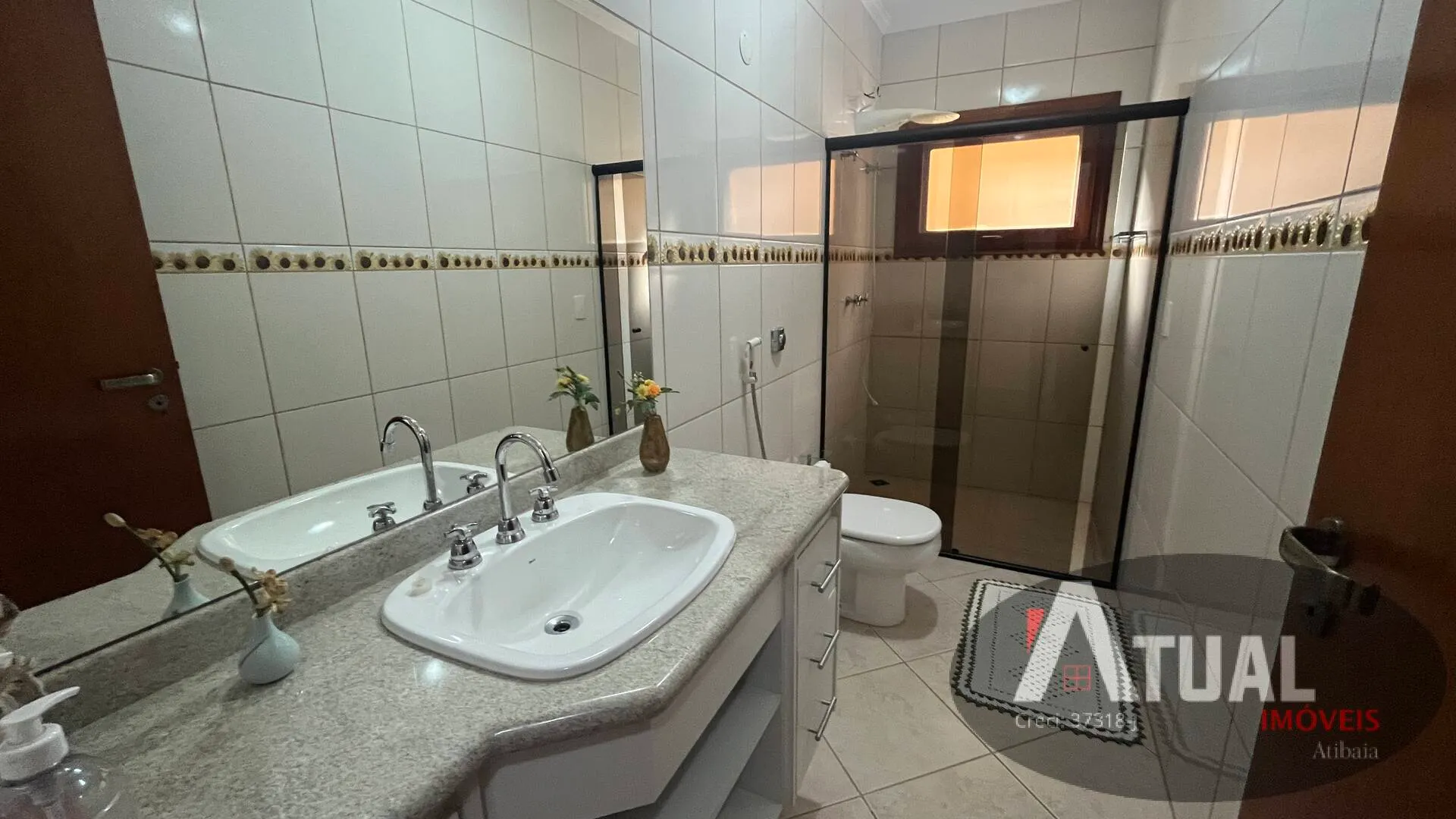 Casa à venda de 976 m² em Bom Jesus dos Perdões, SP, Brasil