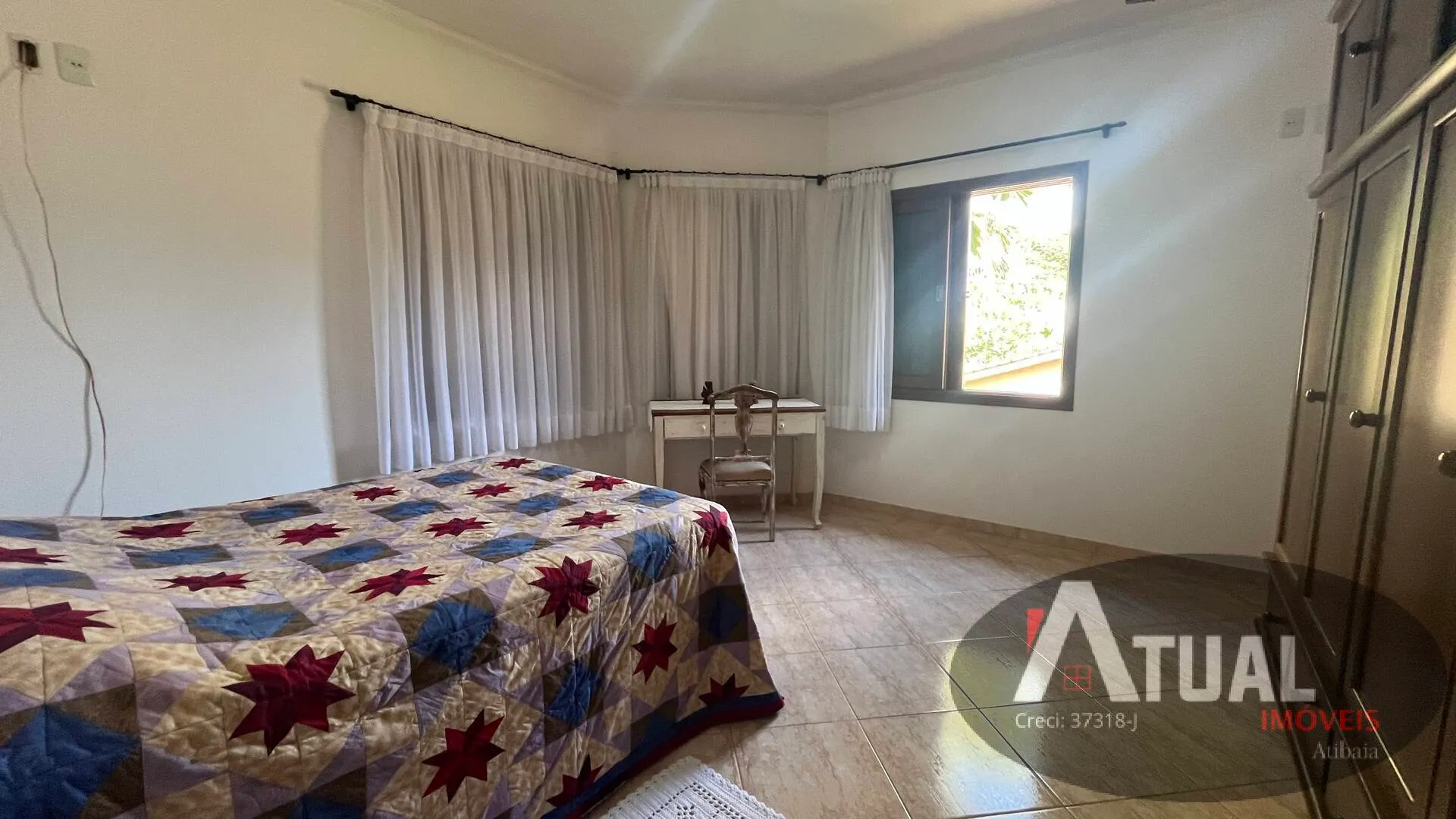 Casa à venda de 976 m² em Bom Jesus dos Perdões, SP, Brasil