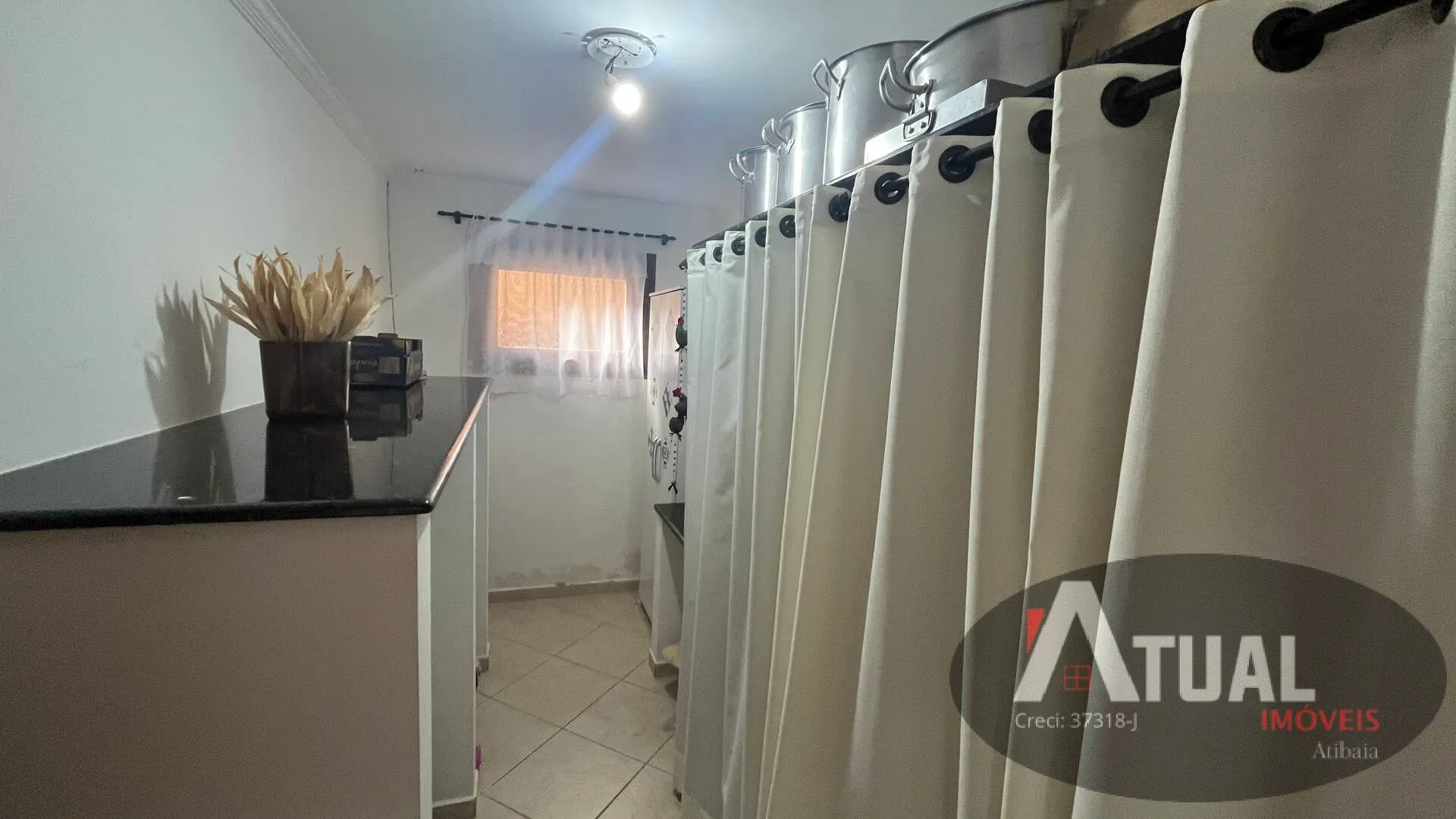 Casa à venda de 976 m² em Bom Jesus dos Perdões, SP, Brasil