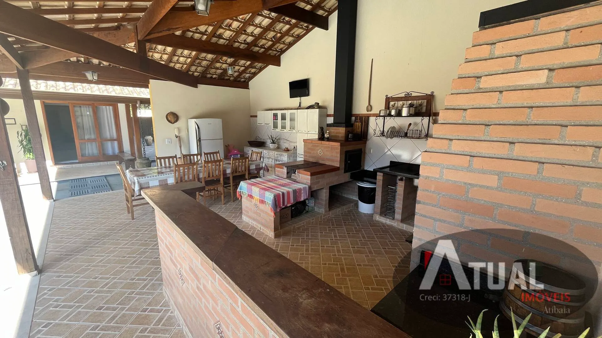 Casa à venda de 976 m² em Bom Jesus dos Perdões, SP, Brasil
