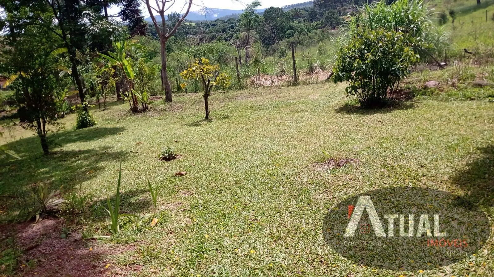 Terreno à venda de 764 m² em Atibaia, SP, Brasil