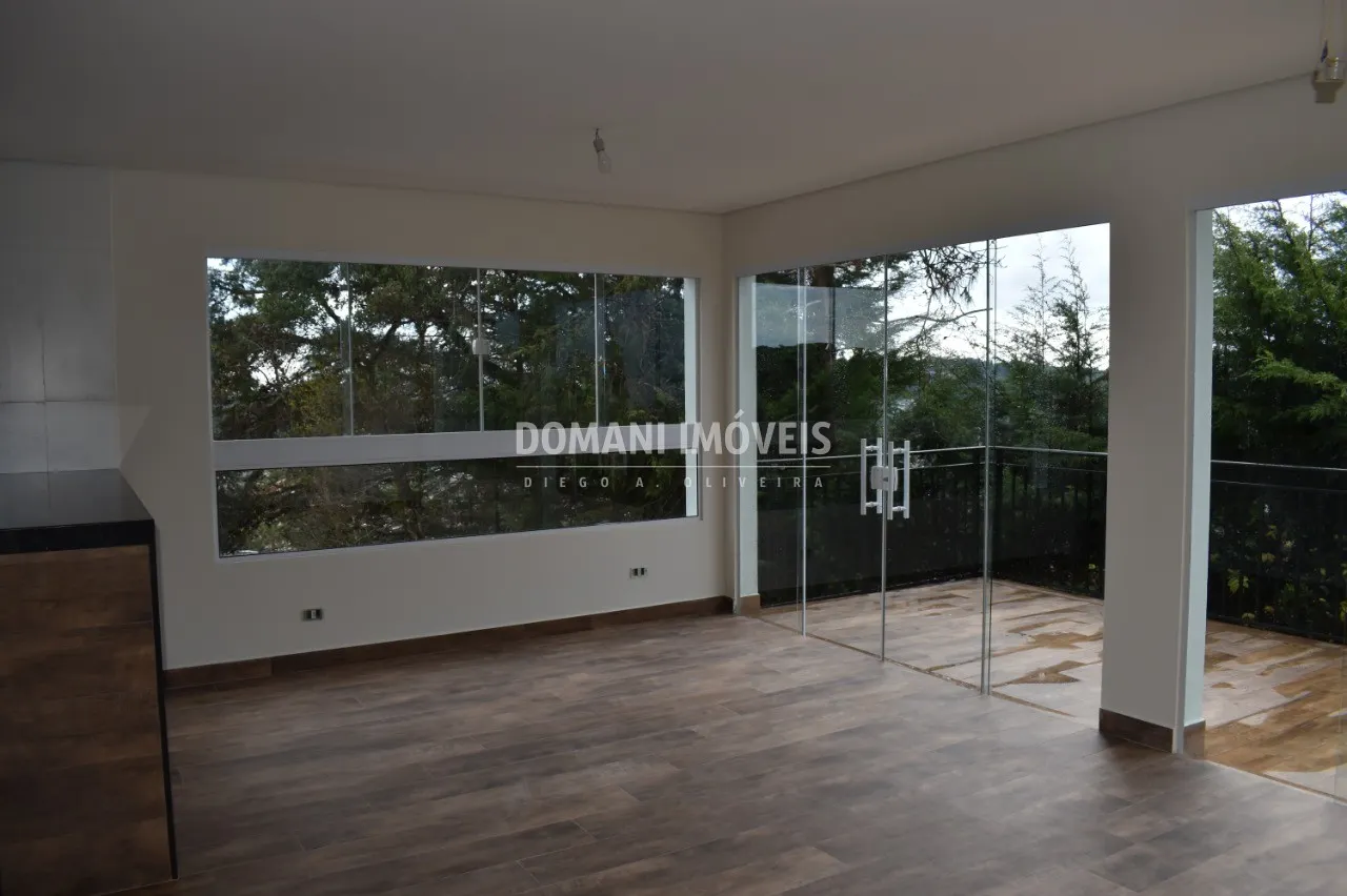 Casa à venda de 320 m² em Campos do Jordão, SP, Brasil