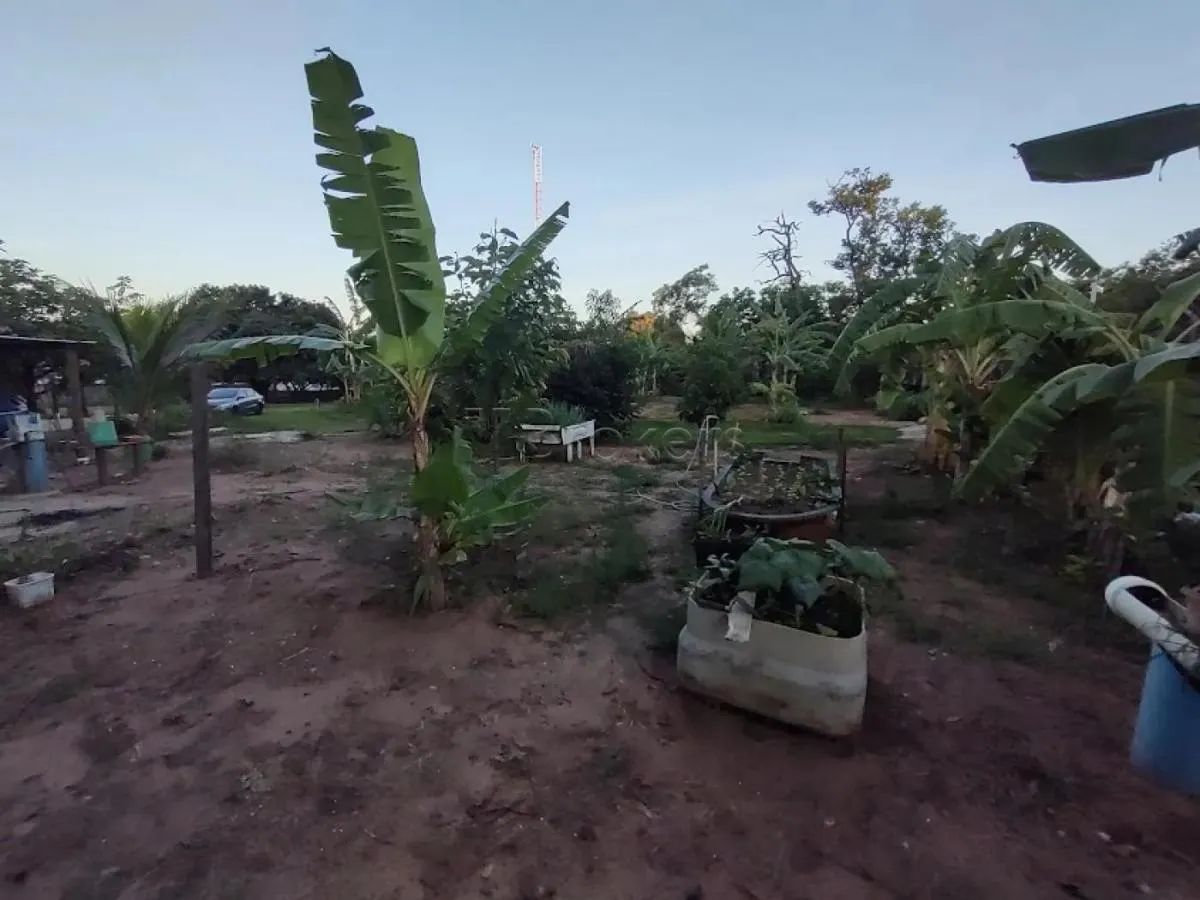 Country home for sale of 600 m² in Botucatu, SP, Brazil