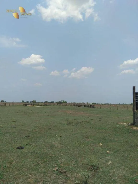 Fazenda à venda de 11.900 ha em Ribeirão Cascalheira, MT, Brasil