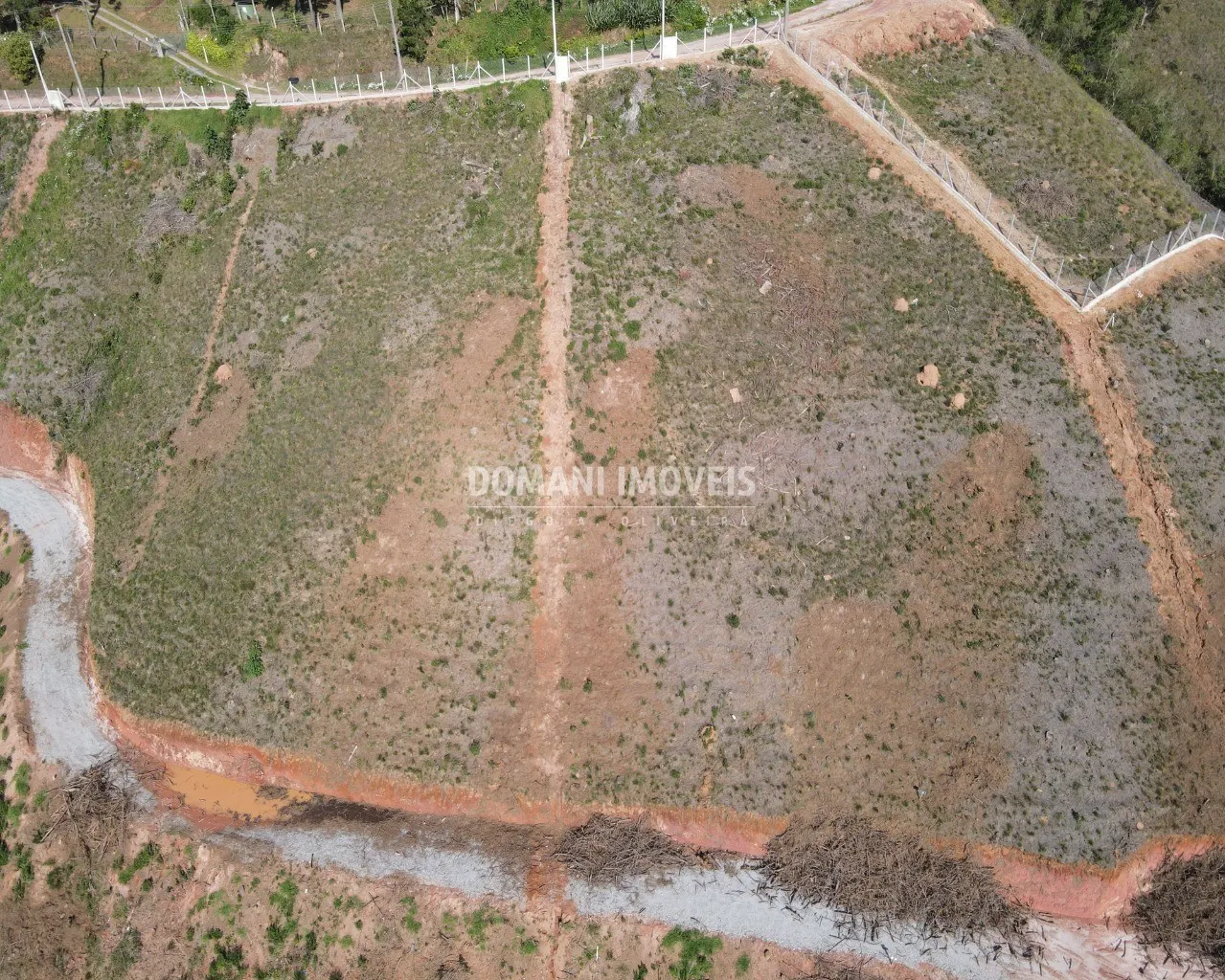 Plot for sale of 2,060 m² in Campos do Jordão, SP, Brazil
