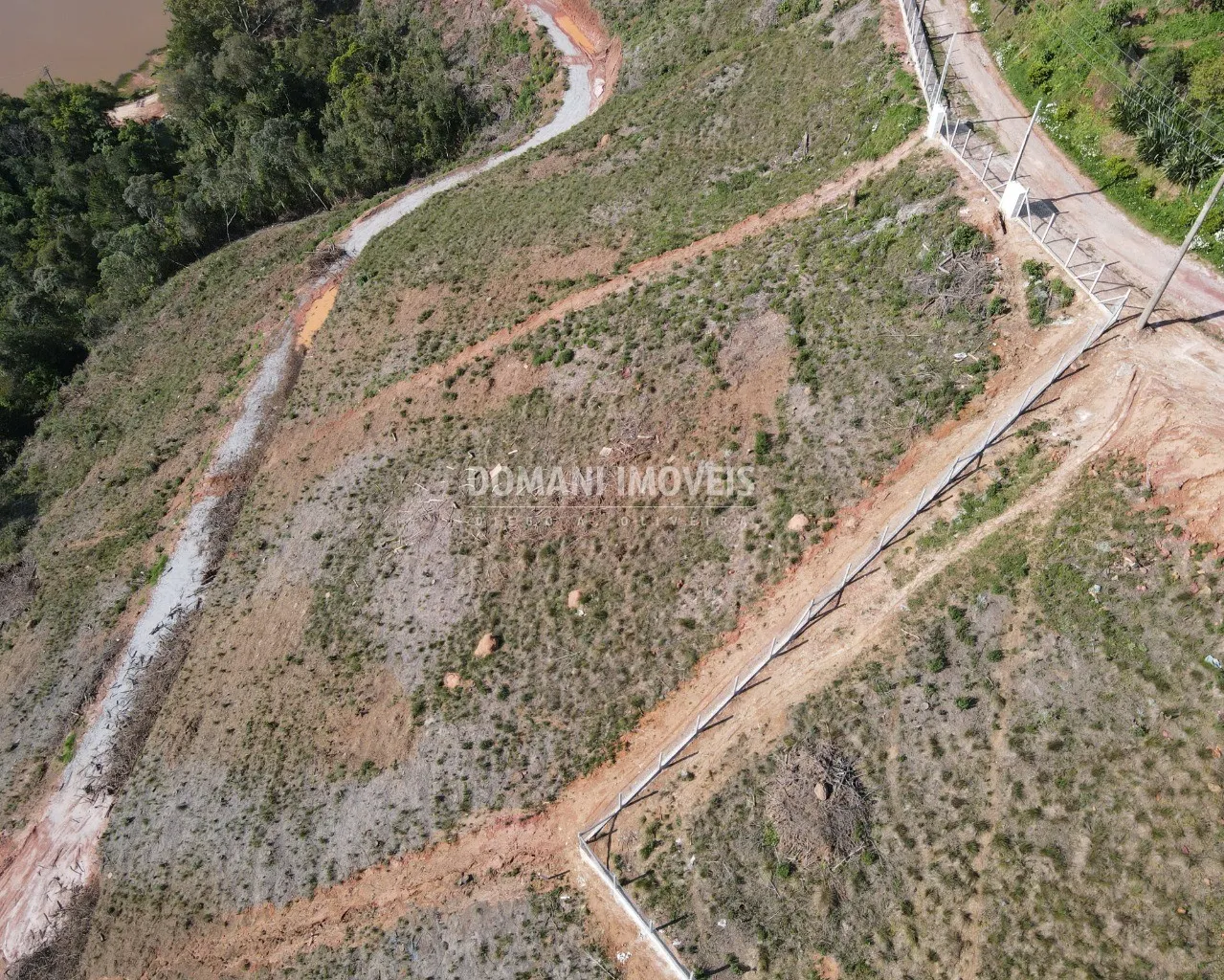 Plot for sale of 2,060 m² in Campos do Jordão, SP, Brazil