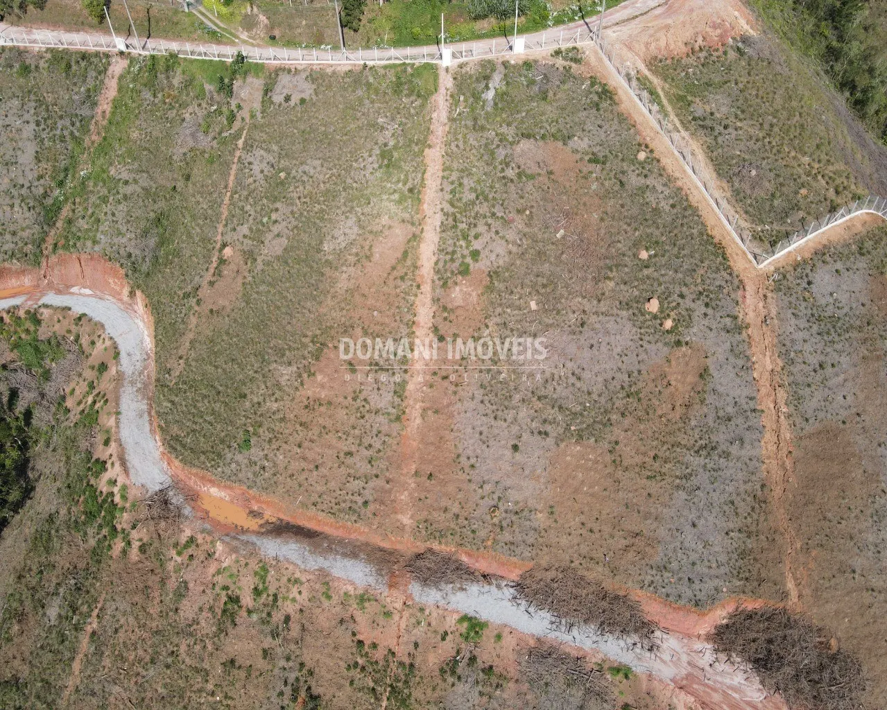 Plot for sale of 2,060 m² in Campos do Jordão, SP, Brazil
